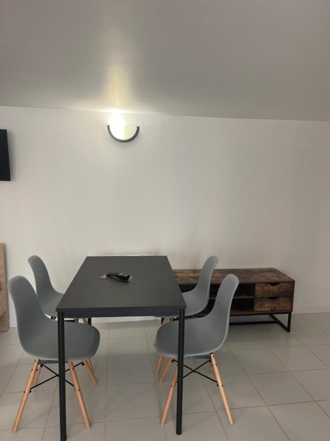 Chaudari Apartment *
